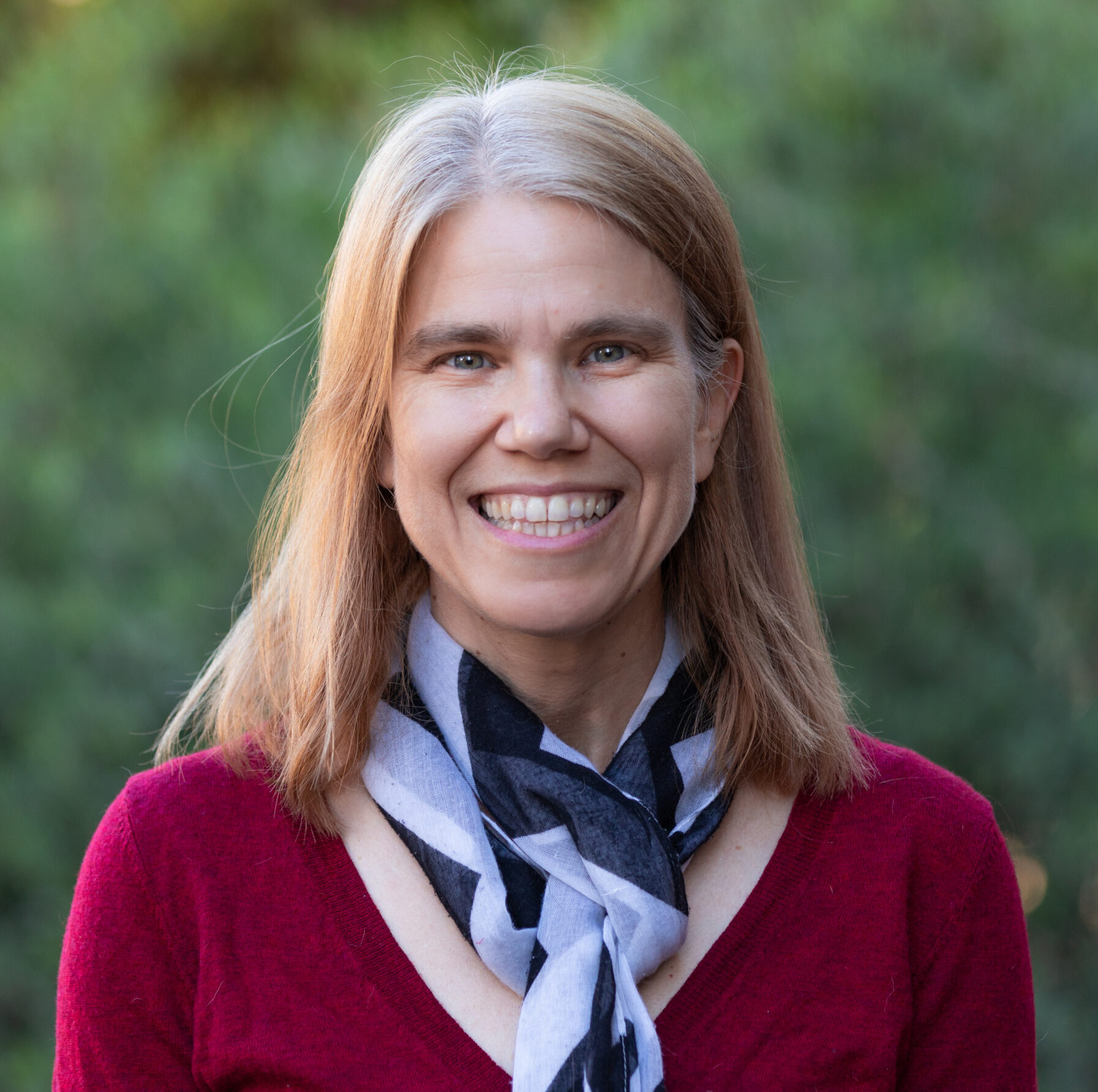 Headshot of Shelley Staples